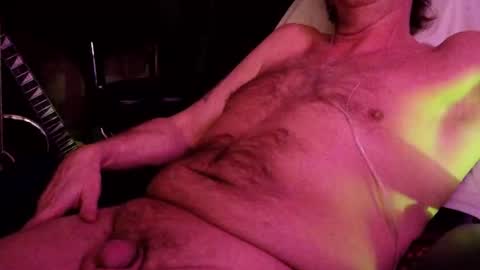 garnettrobert438 online show from March 4, 12:16 am