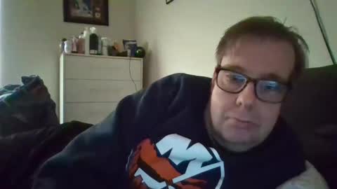 Gary online show from December 5, 8:44 pm