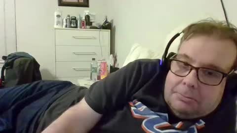 Gary online show from November 13, 7:40 am