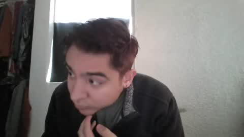 Snapshot of garypinepineapple chatting on June 15, 5:26 pm garypinepineapple online show from June 15, 5:26 pm