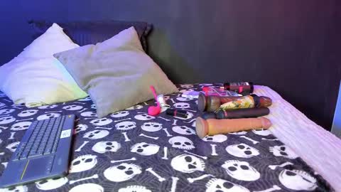  Usagi  online show from October 3, 7:55 pm