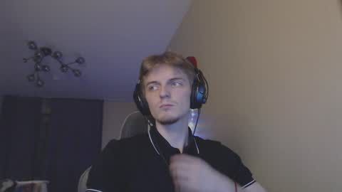 Snapshot of gasturfahe chatting on January 3, 5:10 pm gasturfahe online show from January 3, 5:10 pm