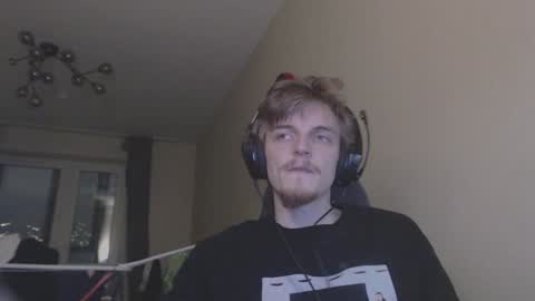 Snapshot of gasturfahe chatting on February 7, 3:45 am gasturfahe online show from February 7, 3:45 am