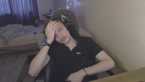 Snapshot of gasturfahe chatting on March 5, 12:11 pm gasturfahe online show from March 5, 12:11 pm