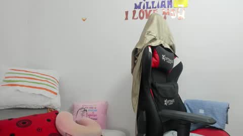 Snapshot of gatitasexy_hot_wet4u chatting on October 26, 10:04 pm Mfe online show from October 26, 10:04 pm