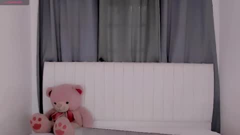 Vnecis Marn online show from September 21, 12:07 pm