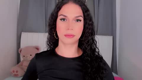 Vnecis Marn online show from October 25, 6:13 pm