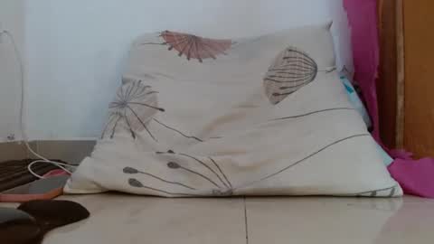 gatito02139159 online show from July 21, 5:37 pm