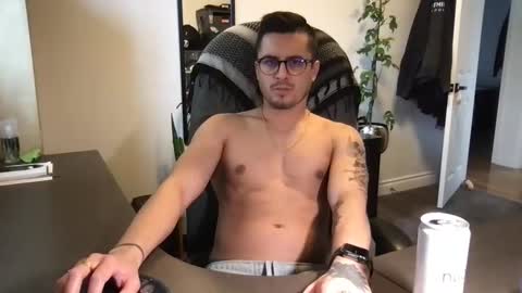  Aladdin online show from March 8, 10:13 pm