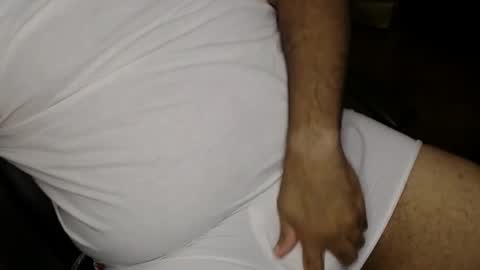 Snapshot of gato27cam chatting on February 13, 1:23 am Marco online show from February 13, 1:23 am