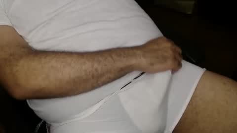 Snapshot of gato27cam chatting on March 1, 11:56 am Marco online show from March 1, 11:56 am