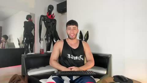 Gato online show from June 15, 8:22 pm