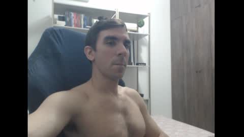 gatosarado23 online show from December 9, 11:03 pm