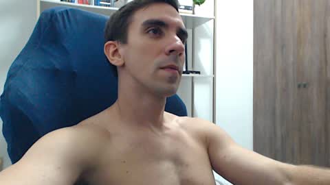 gatosarado23 online show from January 4, 4:23 am