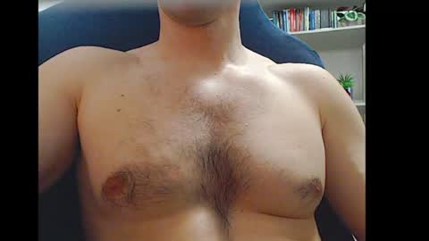 Snapshot of gatosarado23 chatting on July 30, 2:32 am gatosarado23 online show from July 30, 2:32 am