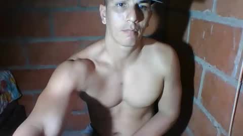 gattitosexy_95 online show from April 30, 4:24 pm