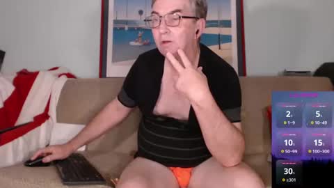 Snapshot of gavinfriend chatting on December 20, 2:05 pm Garry online show from December 20, 2:05 pm