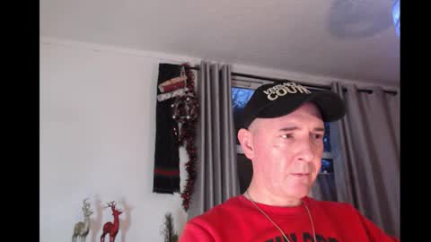 gavinkush online show from December 16, 7:57 am