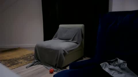 gaycut9093 online show from February 19, 9:44 pm