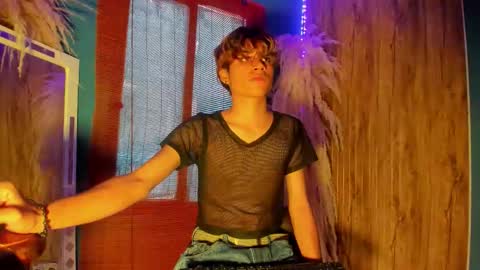 HAN online show from December 19, 1:07 pm