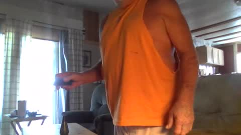 Snapshot of gcrook1961 chatting on June 7, 7:50 pm itsacrook22 online show from June 7, 7:50 pm
