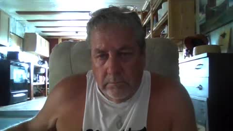 Snapshot of gcrook1961 chatting on June 19, 4:55 pm itsacrook22 online show from June 19, 4:55 pm