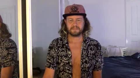 gcsurfer81 online show from January 15, 8:19 am