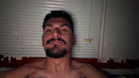 Snapshot of gdiazz260647 chatting on March 29, 9:20 am gdiazz260647 online show from March 29, 9:20 am