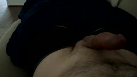 Snapshot of geaux1212 chatting on January 1, 2:09 pm geaux1212 online show from January 1, 2:09 pm