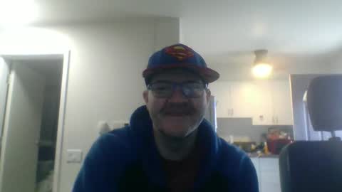 geekgamer41 online show from April 4, 11:13 pm