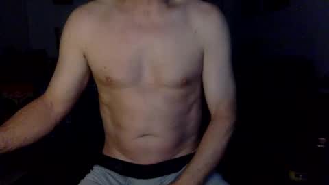 Snapshot of geetarluvver chatting on December 13, 1:48 am geetarluvver online show from December 13, 1:48 am