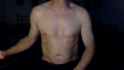 Snapshot of geetarluvver chatting on December 31, 12:54 am geetarluvver online show from December 31, 12:54 am