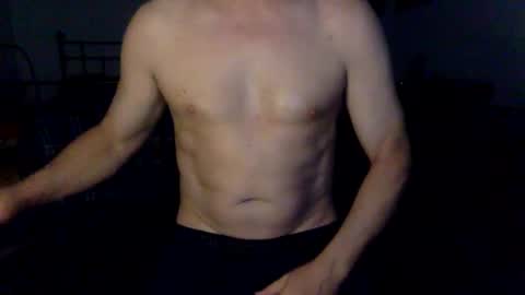 Snapshot of geetarluvver chatting on January 5, 2:06 am geetarluvver online show from January 5, 2:06 am