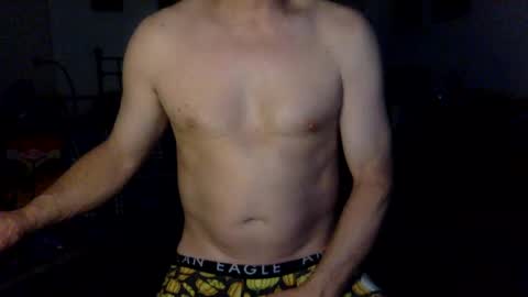 Snapshot of geetarluvver chatting on January 5, 11:44 pm geetarluvver online show from January 5, 11:44 pm