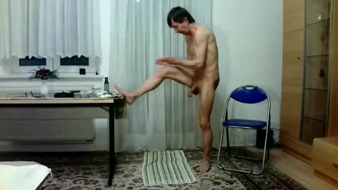 Ask me - if you want Ill probably be back online on December 20th around 200  German time online show from April 10, 12:16 am