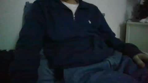 Snapshot of gellis15 chatting on December 18, 11:33 pm gellis15 online show from December 18, 11:33 pm