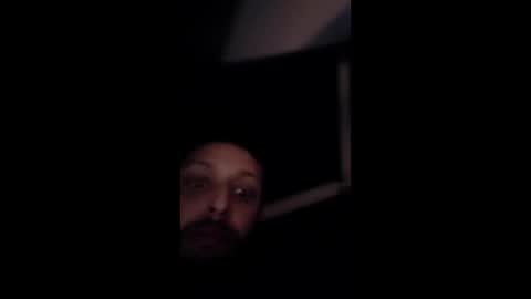 geluraducan60 online show from April 11, 8:24 pm