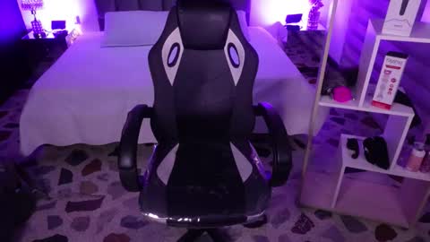 Gemma online show from February 3, 4:10 am