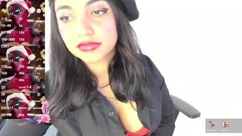 Snapshot of gemenis_dy_ chatting on December 5, 2:11 pm Geminis online show from December 5, 2:11 pm