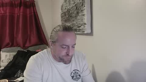 Snapshot of gemini_viking82 chatting on May 6, 9:53 pm gemini_viking82 online show from May 6, 9:53 pm