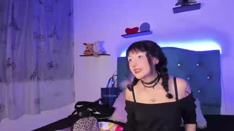 Snapshot of gemma_honey chatting on March 12, 1:28 pm Gemma online show from March 12, 1:28 pm
