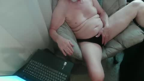 Snapshot of gemtocum chatting on May 31, 2:53 am gemtocum online show from May 31, 2:53 am
