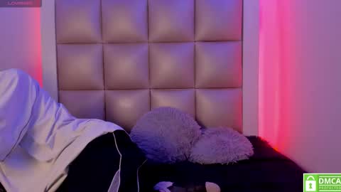 Snapshot of genesis_js chatting on March 12, 12:50 am genesis_js online show from March 12, 12:50 am