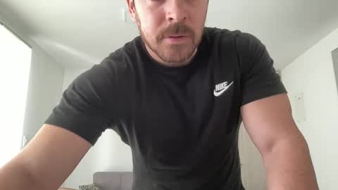 genesis_wb online show from February 1, 6:08 pm