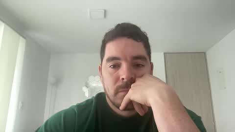 genesis_wb online show from April 25, 7:44 pm