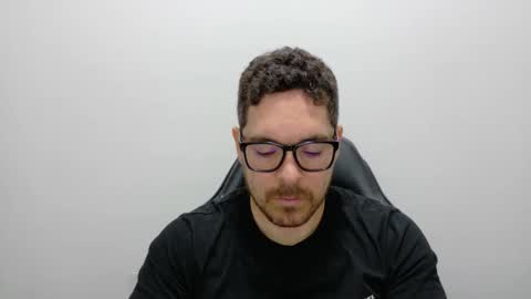 genesis_wb online show from May 1, 2:27 am