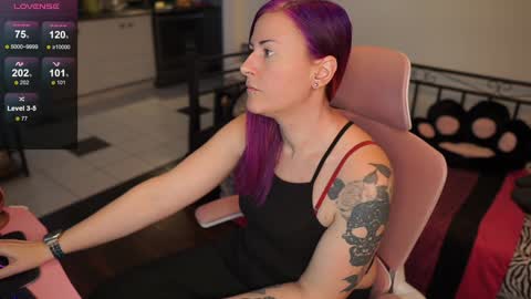 Genny Rock   and  online show from February 1, 10:02 pm