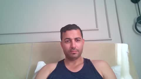 genteldevil online show from April 2, 2:58 pm