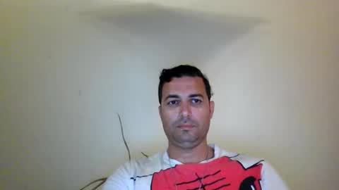 Snapshot of genteldevil chatting on May 29, 12:08 am genteldevil online show from May 29, 12:08 am