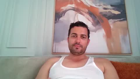 Snapshot of genteldevil chatting on June 9, 5:35 pm genteldevil online show from June 9, 5:35 pm